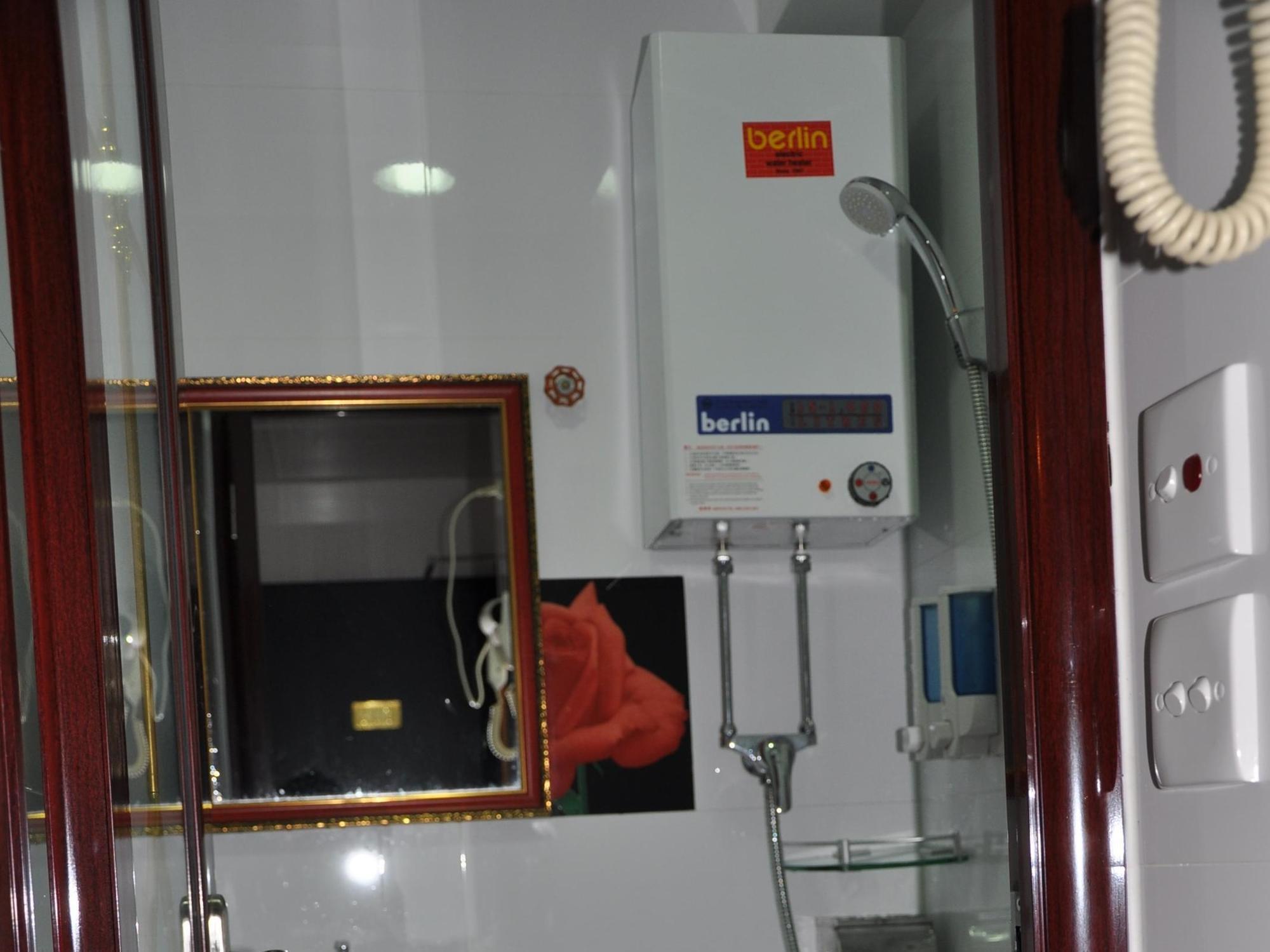 Guangzhou Guest House Tsim Sha Tsui  Kültér fotó